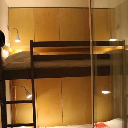 Hostal The Elevator