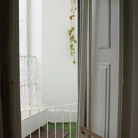 The Elevator Hostel Lissabon